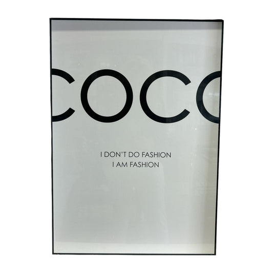 Wandbild mit der Aufschrift COCO I Dont do fashion I am fashion